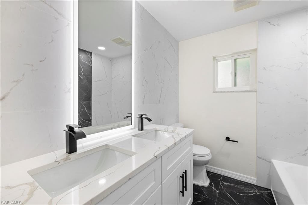 6779 Overlook Dr, Fort Myers, FL 33919-17