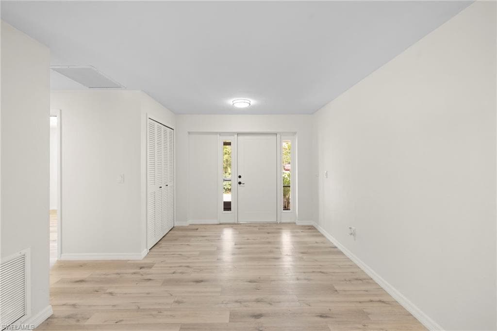 6779 Overlook Dr, Fort Myers, FL 33919-23