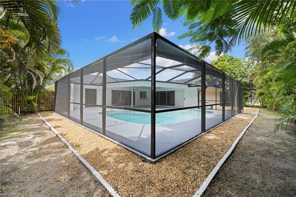 6779 Overlook Dr, Fort Myers, FL 33919-32