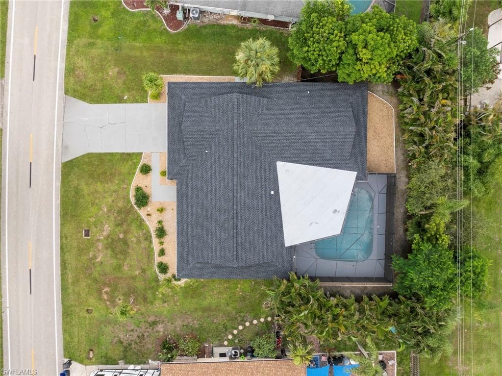 6779 Overlook Dr, Fort Myers, FL 33919-34