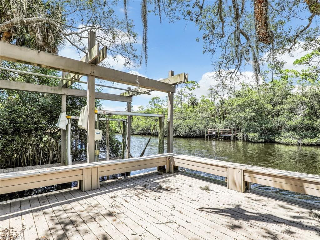 9964 Puopolo Ln, Bonita Springs, FL 34135-21