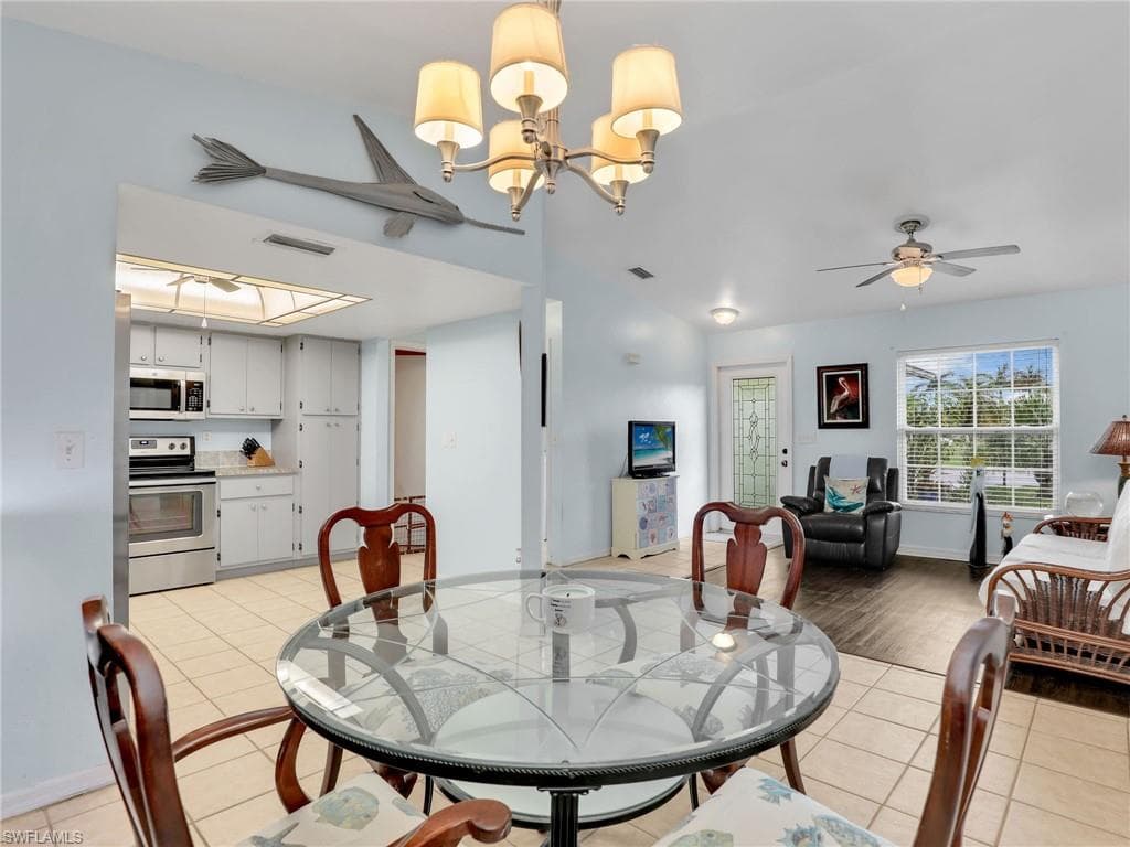 208 Aviation Pkwy, Cape Coral, FL 33904-12