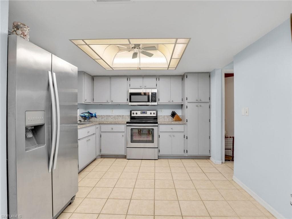 208 Aviation Pkwy, Cape Coral, FL 33904-13