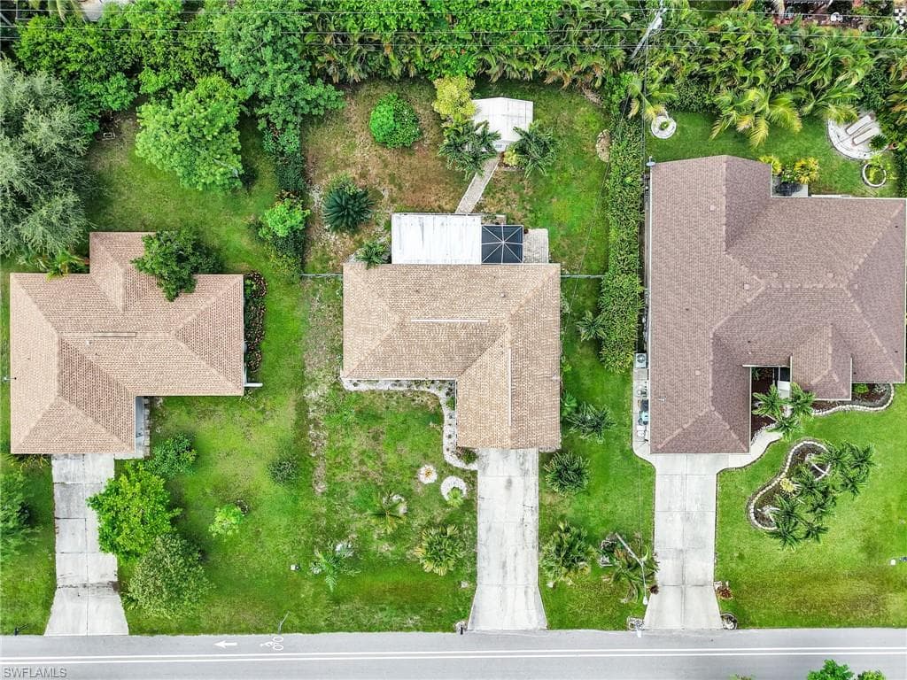 208 Aviation Pkwy, Cape Coral, FL 33904-32