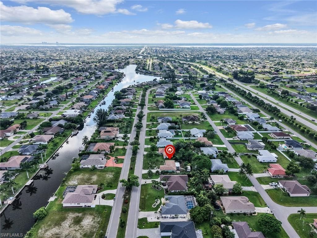 208 Aviation Pkwy, Cape Coral, FL 33904-34