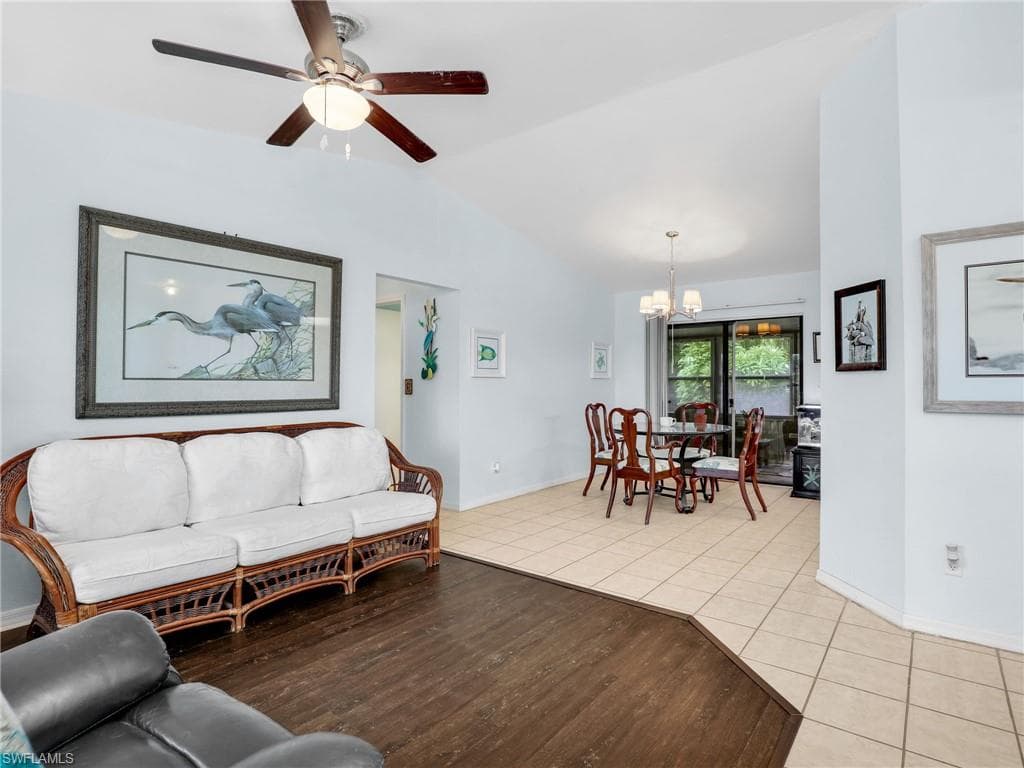 208 Aviation Pkwy, Cape Coral, FL 33904-7