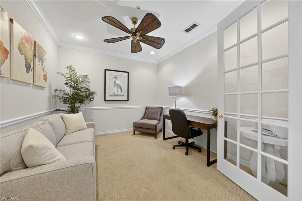 4863 Hampshire Ct 4-202, Naples, FL 34112-16