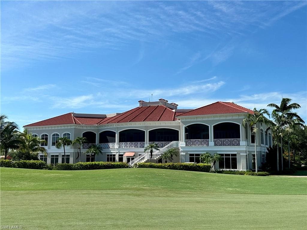 4863 Hampshire Ct 4-202, Naples, FL 34112-34