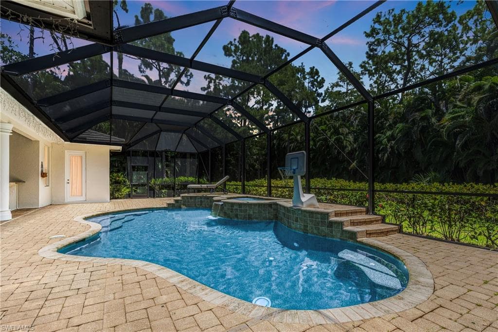 2116 Harlans Run, Naples, FL 34105-37