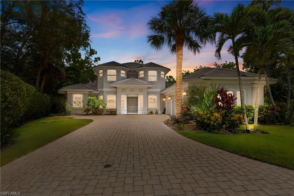 2116 Harlans Run, Naples, FL 34105-4