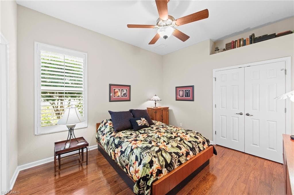 8215 Potomac Ln, Naples, FL 34104-23