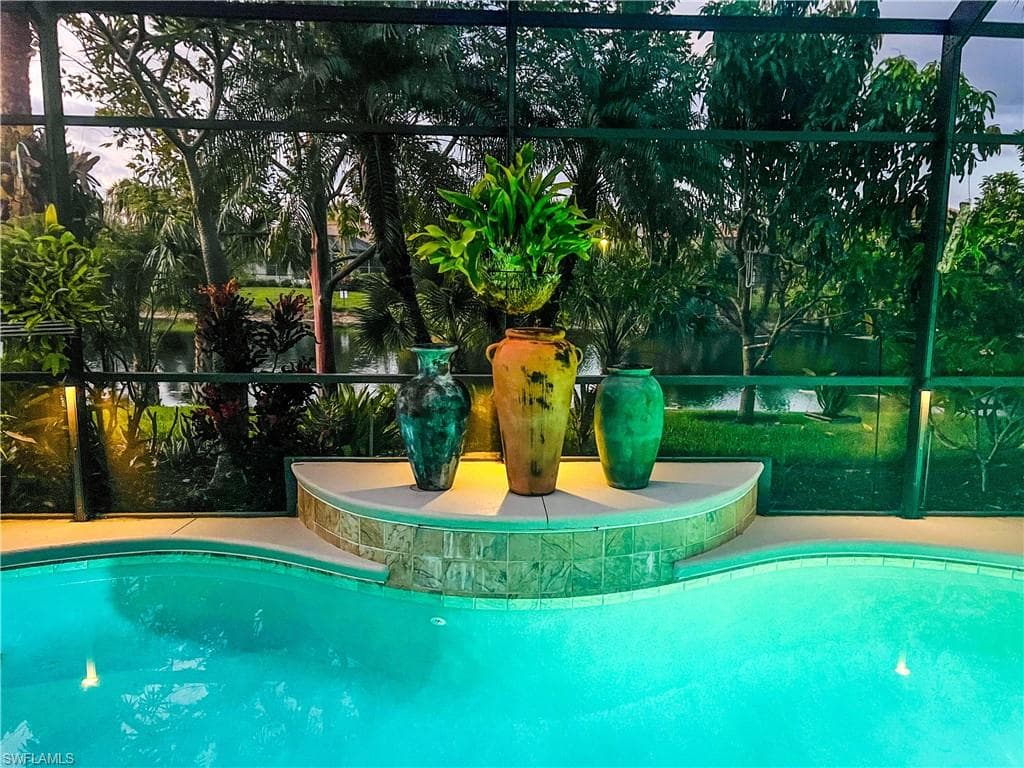 8215 Potomac Ln, Naples, FL 34104-47