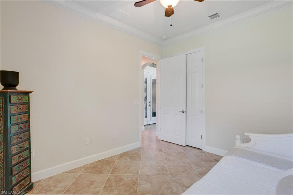 26365 Stonewall Ln, Bonita Springs, FL 34135-21