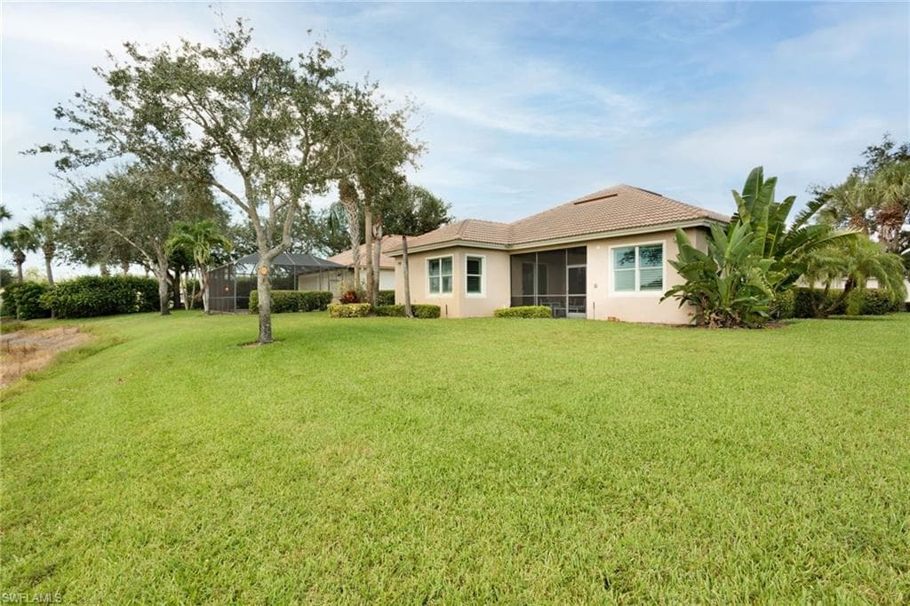 26365 Stonewall Ln, Bonita Springs, FL 34135-25