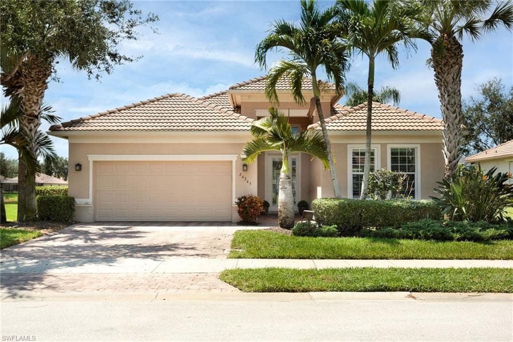 26365 Stonewall Ln, Bonita Springs, FL 34135-2
