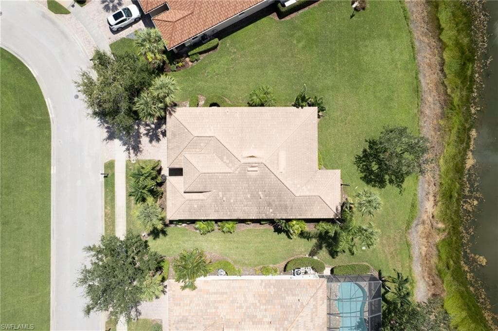 26365 Stonewall Ln, Bonita Springs, FL 34135-30