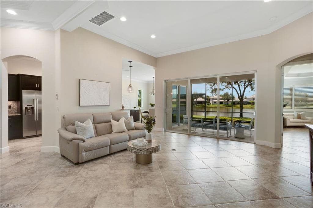 26365 Stonewall Ln, Bonita Springs, FL 34135-6
