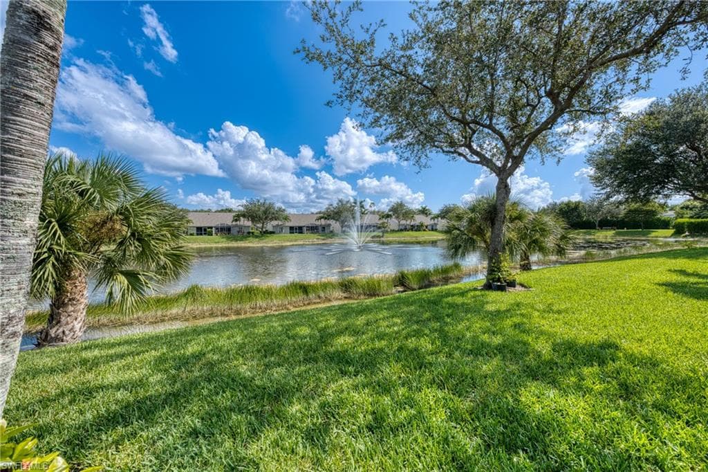 6239 Mandalay Cir 42, Naples, FL 34112-35