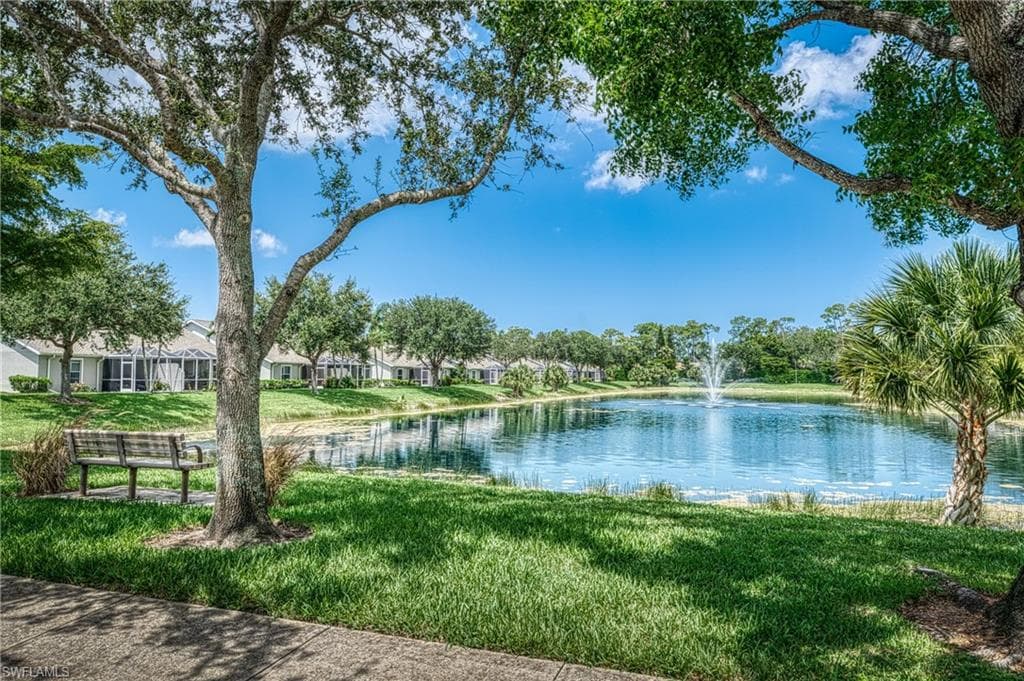 6239 Mandalay Cir 42, Naples, FL 34112-43