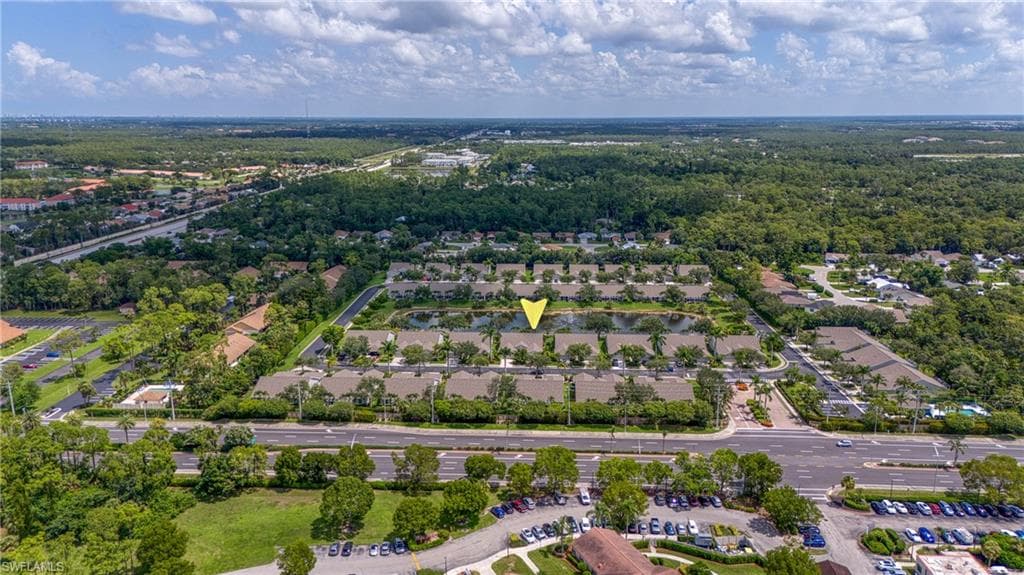 6239 Mandalay Cir 42, Naples, FL 34112-48