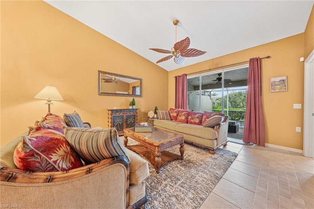 6239 Mandalay Cir 42, Naples, FL 34112-7