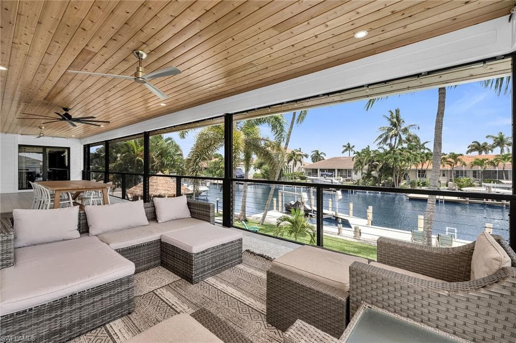 157 Snowberry Ct, Marco Island, FL 34145-15
