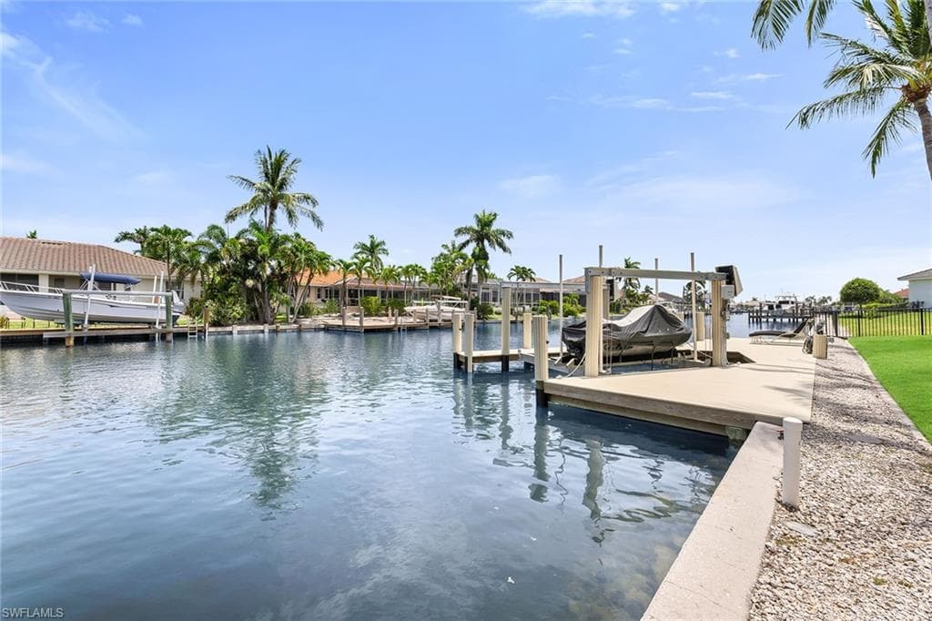 157 Snowberry Ct, Marco Island, FL 34145-36