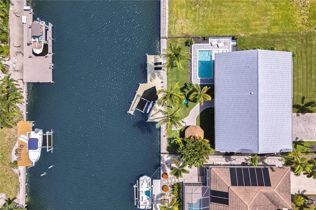 157 Snowberry Ct, Marco Island, FL 34145-51