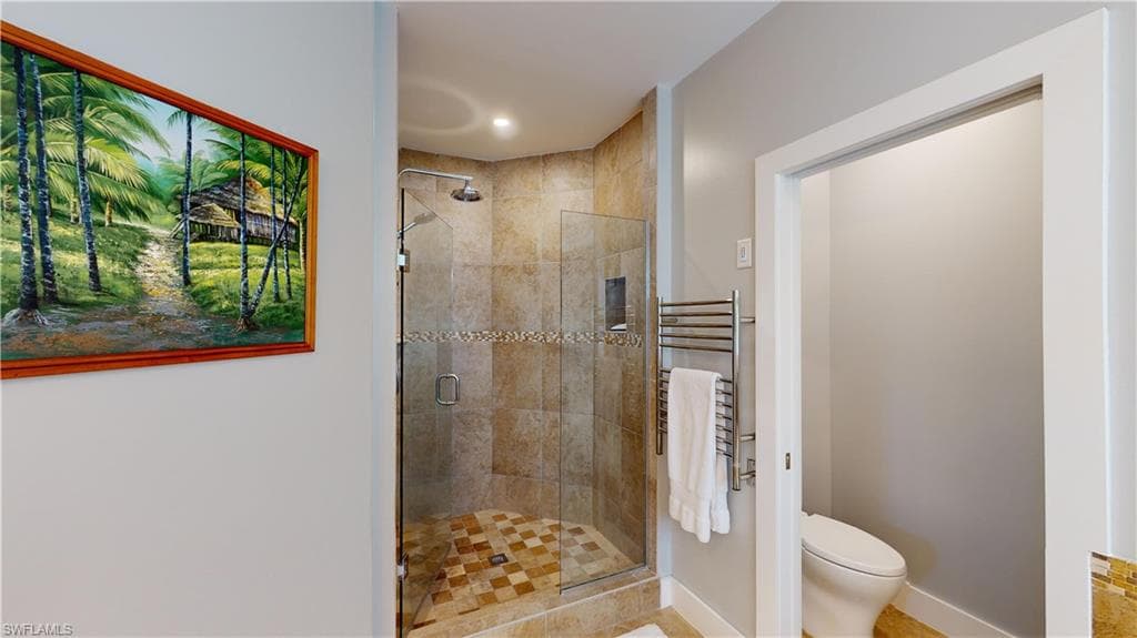 90 Seas Ct, Marco Island, FL 34145-29