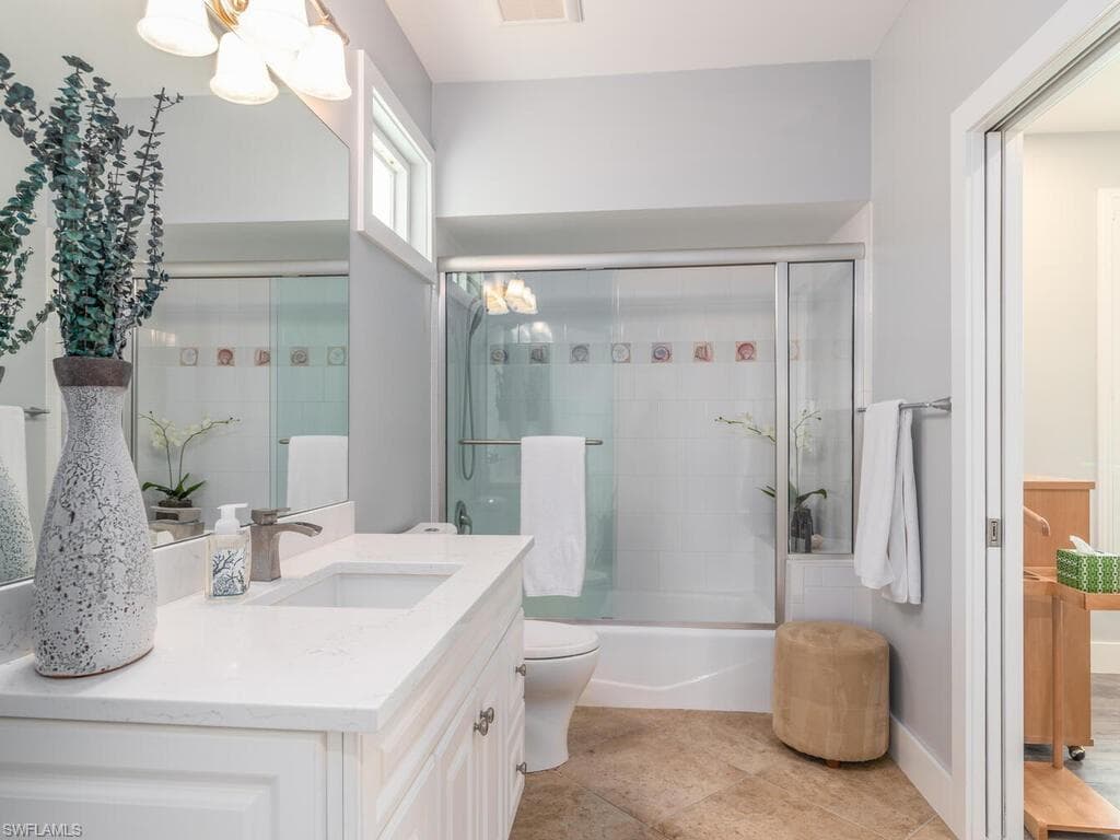90 Seas Ct, Marco Island, FL 34145-33