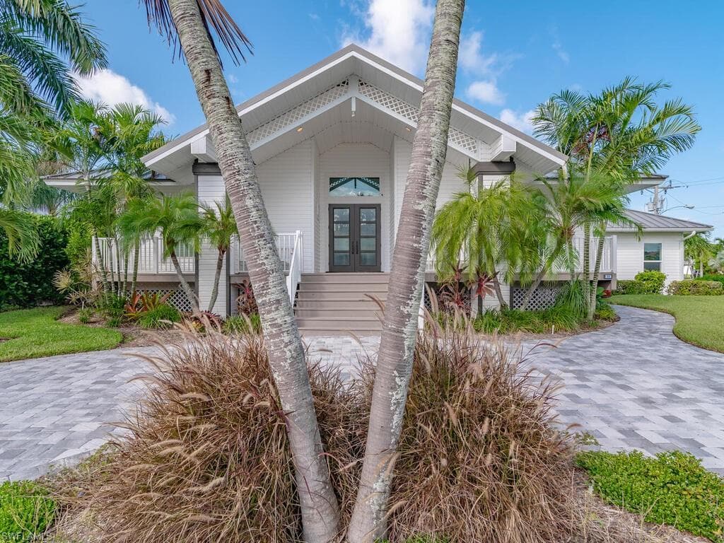 90 Seas Ct, Marco Island, FL 34145-37
