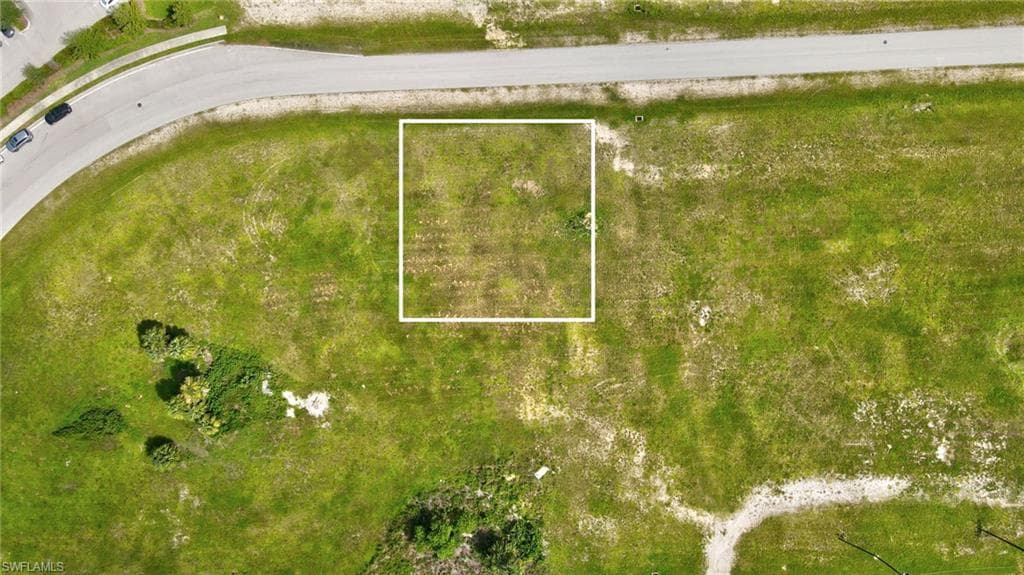 1448 4th Ter, Cape Coral, FL 33991-6