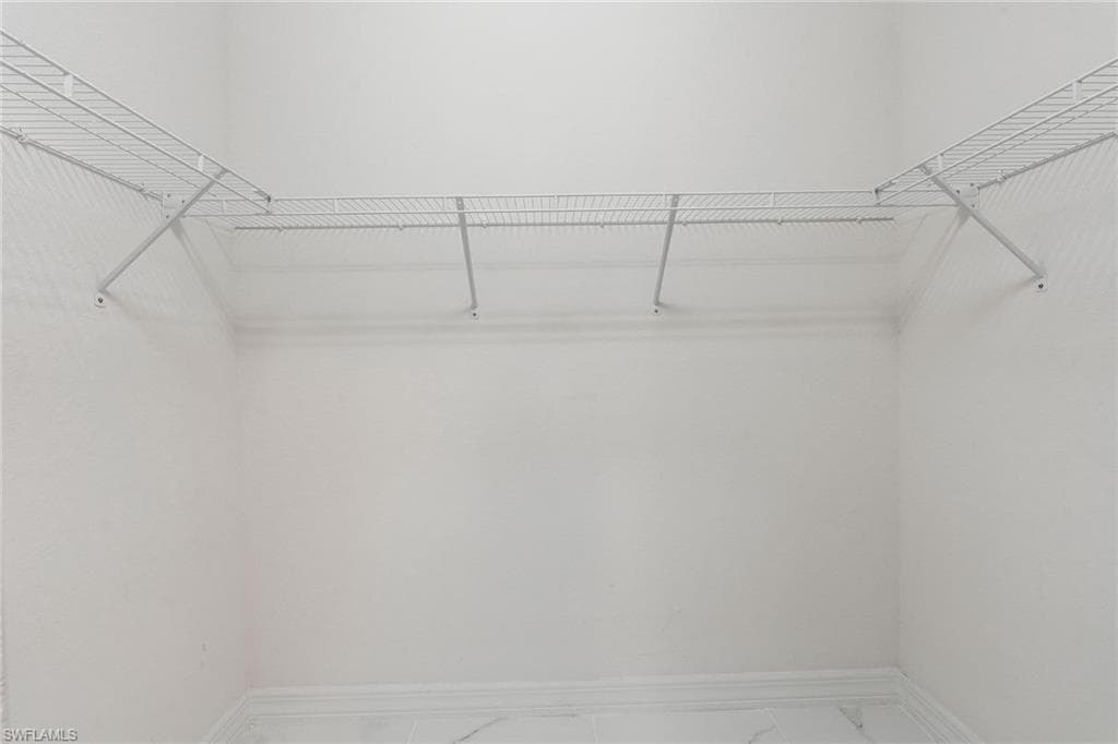 11604 Meadowrun Cir, Fort Myers, FL 33913-37