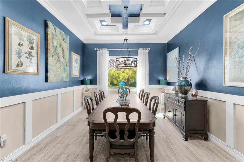 9369 Campanile Cir, Naples, FL 34114-12