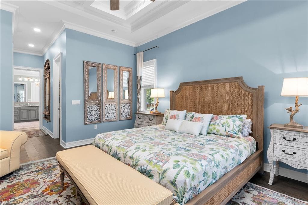 9369 Campanile Cir, Naples, FL 34114-16