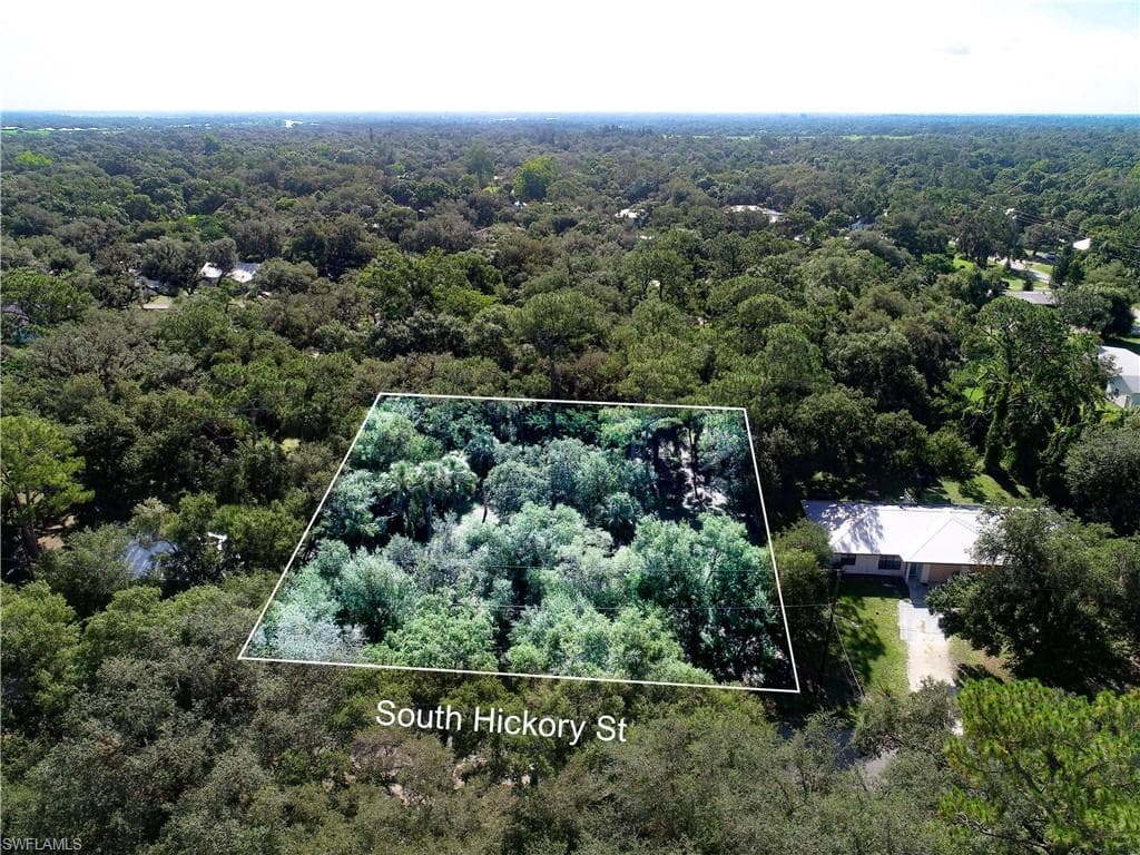 0 Hickory St, Labelle, FL 33935-4