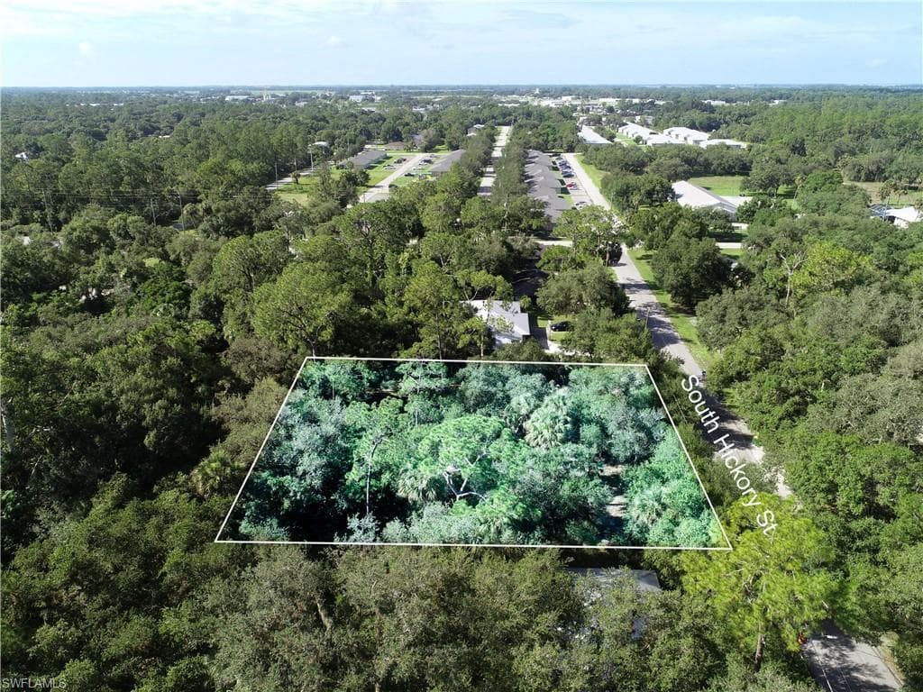0 Hickory St, Labelle, FL 33935-5