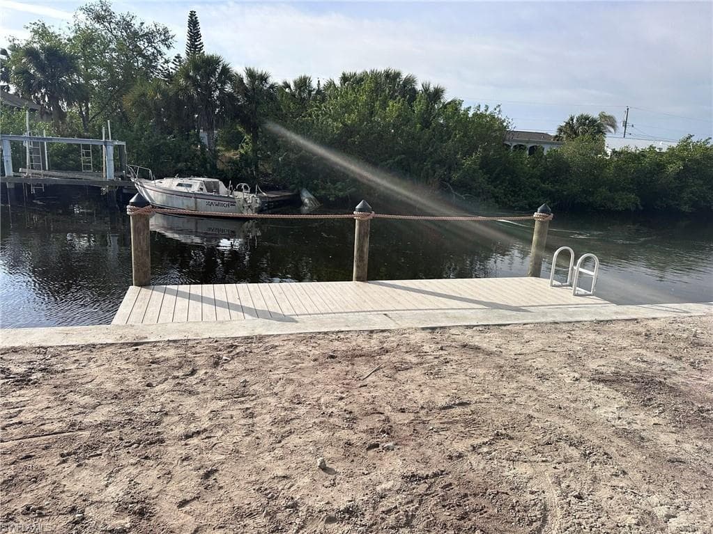 18085 Ohara Dr, Port Charlotte, FL 33948-7