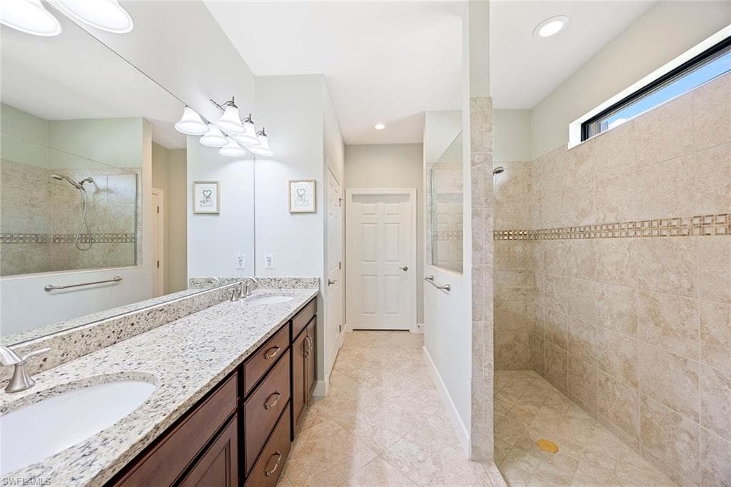 12077 Winfield Cir, Fort Myers, FL 33966-21