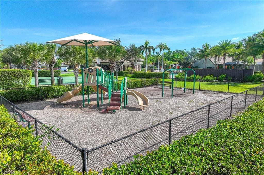 12077 Winfield Cir, Fort Myers, FL 33966-44