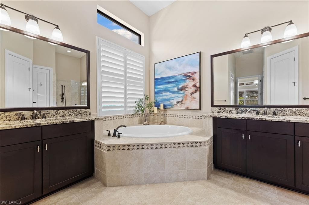 8828 Savona Ct, Naples, FL 34119-18