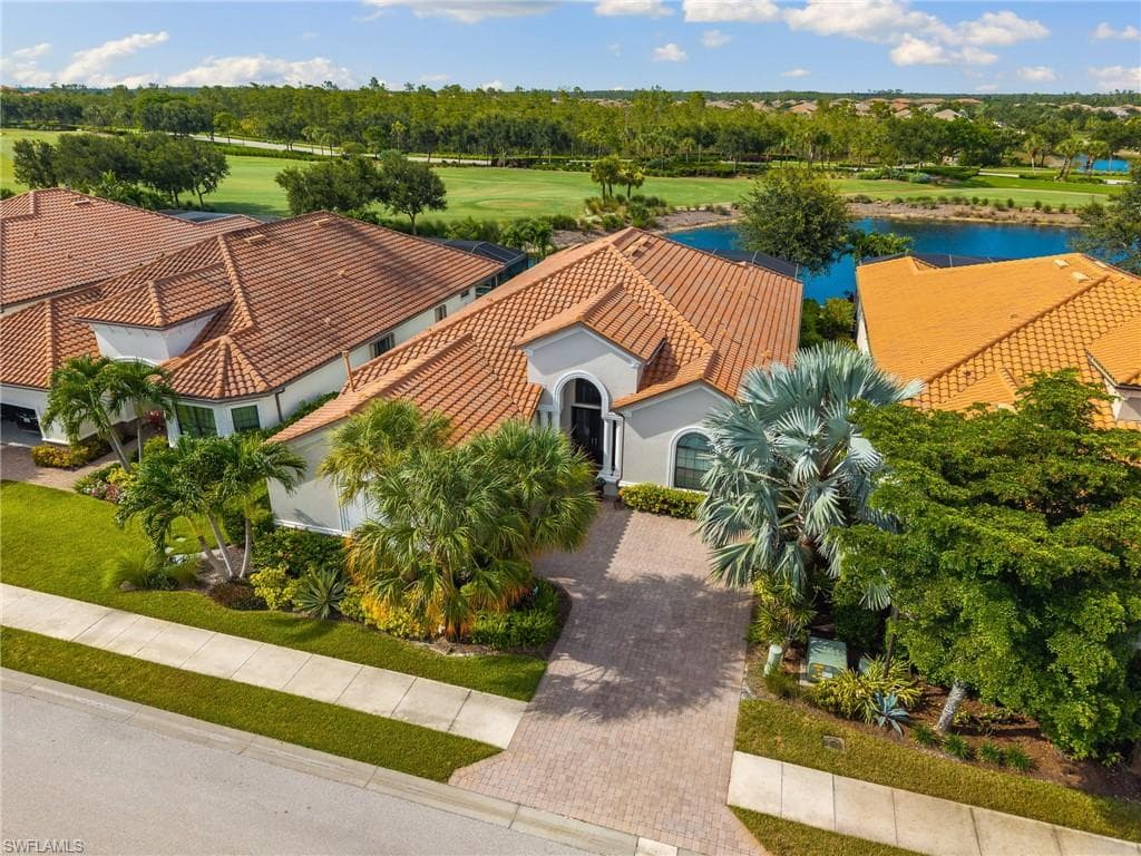 8828 Savona Ct, Naples, FL 34119-2