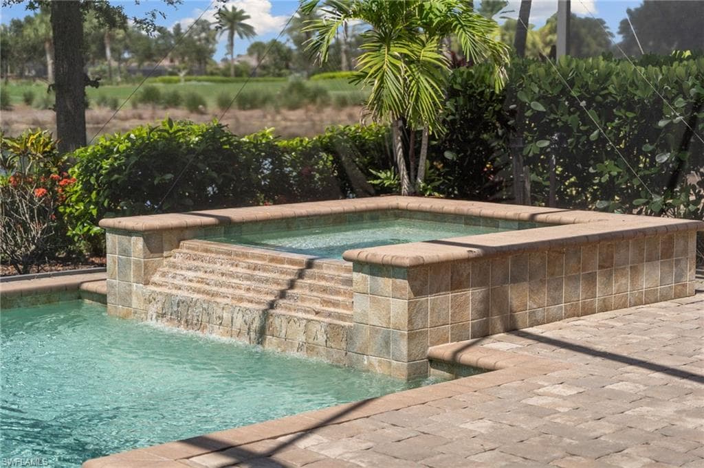 8828 Savona Ct, Naples, FL 34119-30