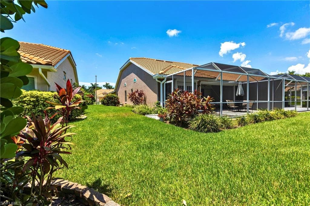8529 Mustang Dr, Naples, FL 34113-26