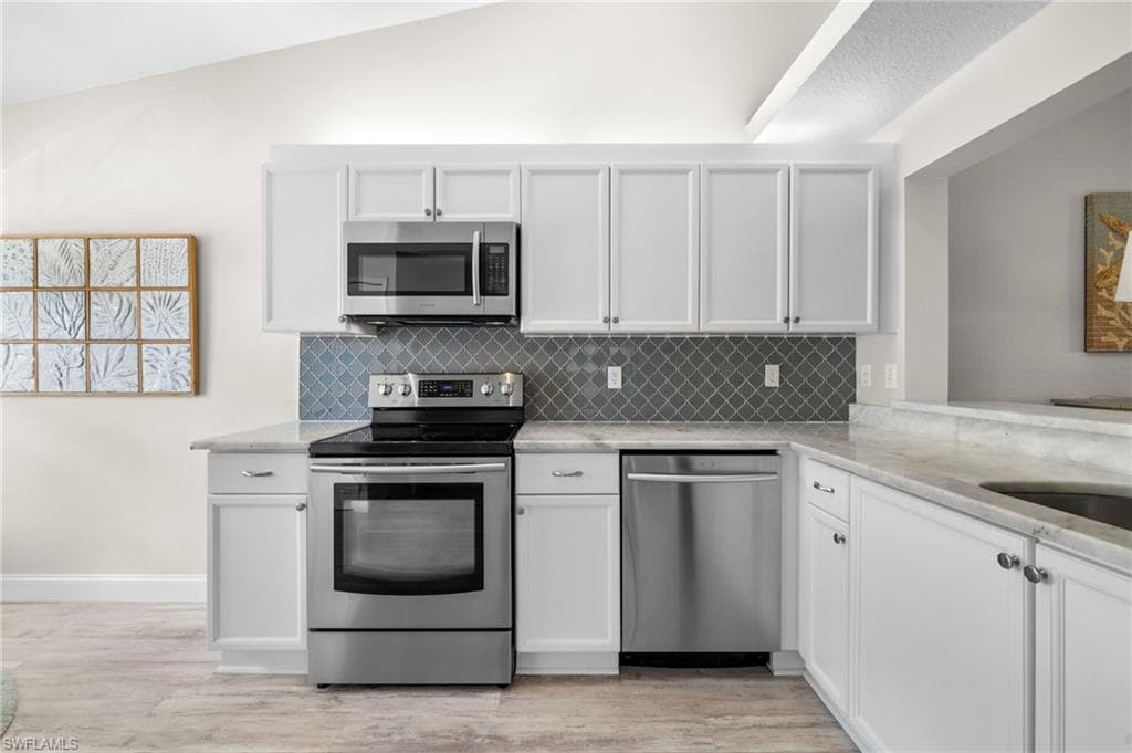 13120 Castle Harbour Dr N4, Naples, FL 34110-12
