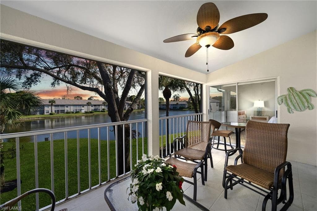 13120 Castle Harbour Dr N4, Naples, FL 34110-26