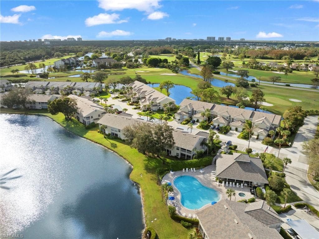 13120 Castle Harbour Dr N4, Naples, FL 34110-32