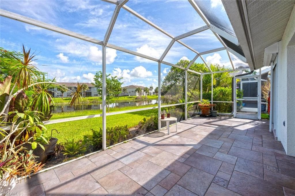 6284 Shadowood Cir 1602, Naples, FL 34112-24