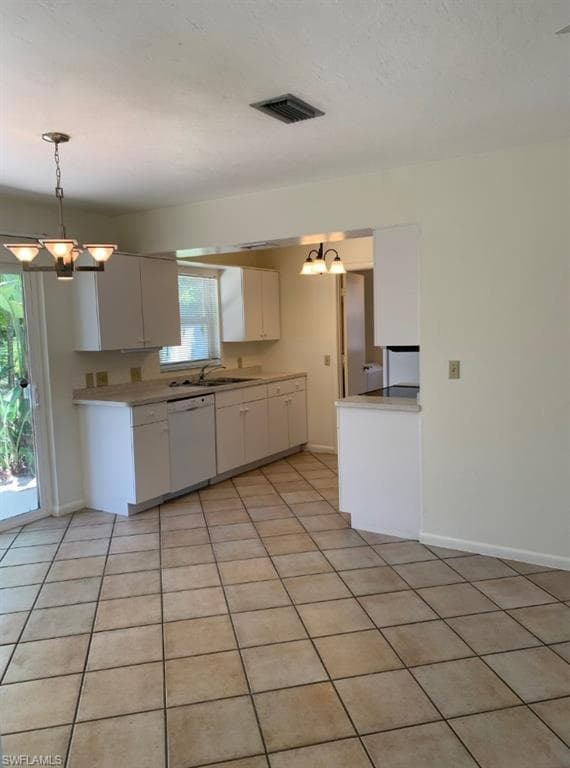 595 101st Ave N, Naples, FL 34108-15