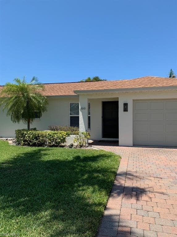 595 101st Ave N, Naples, FL 34108-3